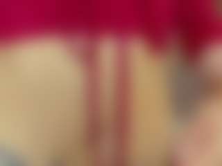 Live cam show with MiaFox03 - Hush on livesuperchat.net