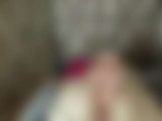 MiaFox03's Live Sex Cam Show