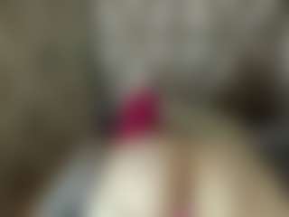 MiaFox03's Live Sex Cam Show