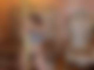 Live cam show with MiaFox03 - Bra on Camsoda