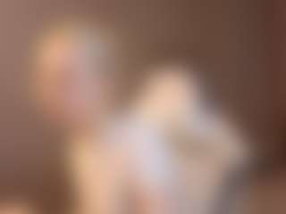 Live cam show with Molly-snow - New Teen (18+) on Dare Cams