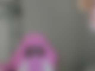 Live cam show with Molly-snow - College on Gym Cam Girls