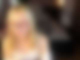 Live cam show with Molly-snow - Blonde Hair on Camsoda