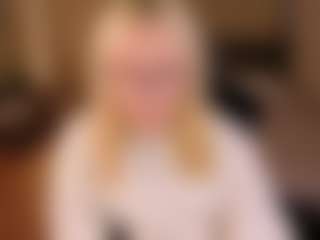 Live cam show with Molly-snow - Body Massage on Camsoda
