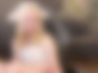 Live cam show with Molly-snow - Blue Eyes on instabang
