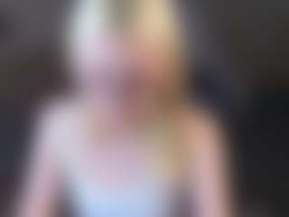 Live cam show with Molly-snow - Blonde Hair College on https://playwithruby.com