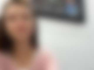 Live cam show with VanGiardino - New Petite on Camsoda