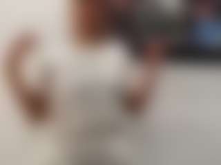 Live cam show with VanGiardino - Brown Hair on TeamSkeetLive