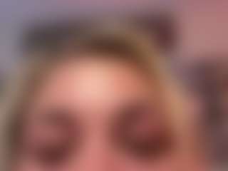 WinnieWhimsical's Live Sex Cam Show