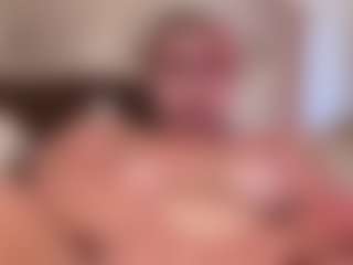 Live cam show with WinnieWhimsical - Senior on Camsoda