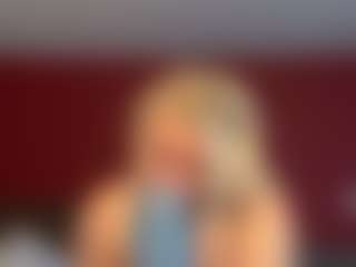WinnieWhimsical's Live Sex Cam Show