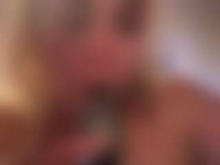 Live cam show with WinnieWhimsical - Young Adult Teen (18+) on Camsoda