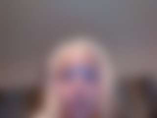 WinnieWhimsical's Live Sex Cam Show