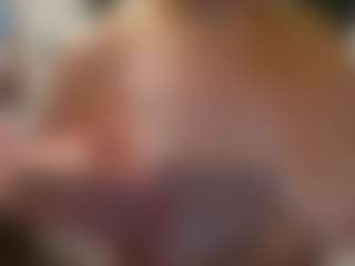 Live cam show with WinnieWhimsical - Green Eyes on Mixed Magazine Live