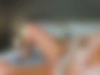alicesweetiie's Live Sex Cam Show
