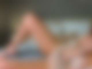 alicesweetiie's Live Sex Cam Show