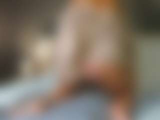 alicesweetiie's Live Sex Cam Show
