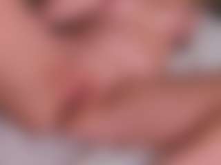 alicesweetiie's Live Sex Cam Show
