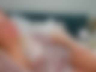 alicesweetiie's Live Sex Cam Show