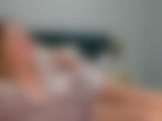 alicesweetiie's Live Sex Cam Show