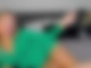 alicesweetiie's Live Sex Cam Show