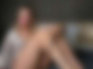 Live cam show with alicesweetiie - Body Massage on Dare Cams