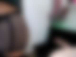 Arianablonde's Live Sex Cam Show