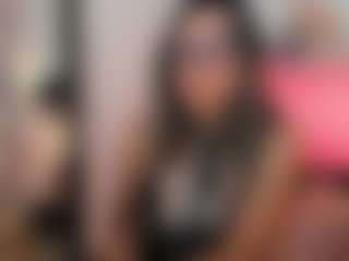 Live cam show with Arianablonde - New Small Tits on makecum.org