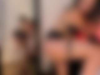 Live cam show with Arianablonde - Athletic on LiveSexCams6