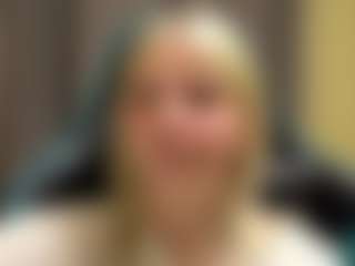 CaroleeOverall's Live Sex Cam Show