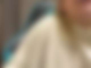 Live cam show with CaroleeOverall - Bedroom Big Tits on Streamer API