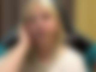 CaroleeOverall's Live Sex Cam Show