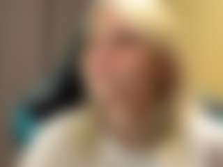 CaroleeOverall's Live Sex Cam Show