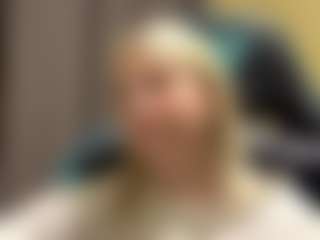 CaroleeOverall's Live Sex Cam Show