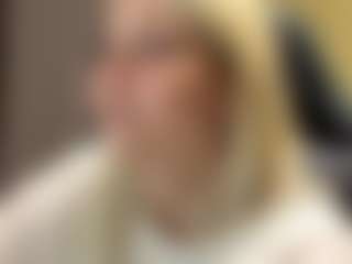 CaroleeOverall's Live Sex Cam Show