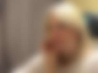 CaroleeOverall's Live Sex Cam Show