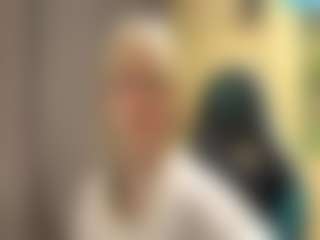 Kira's Live Sex Cam Show