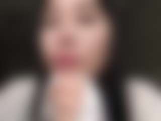 Live cam show with CharlieKwaterski - New Teen (18+) on AdultVida.com