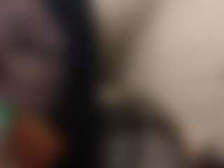 CharlieKwaterski's Live Sex Cam Show