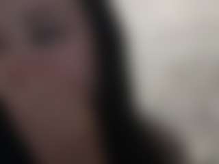 Live cam show with CharlieKwaterski - College Brown Hair on slutload