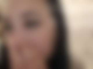 Live cam show with CharlieKwaterski - Striptease on Camiplay Live