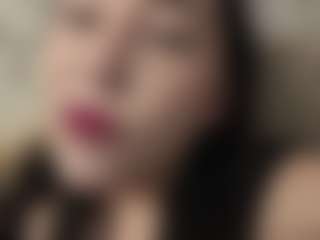 Live cam show with CharlieKwaterski - Cute on madthumbs