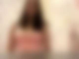 Live cam show with CristieGordils - Body Massage on madthumbs
