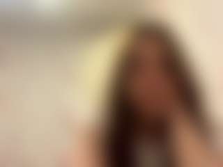 Live cam show with CristieGordils - Body Massage on Camsoda