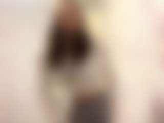 Live cam show with CristieGordils - Public Brown Hair on Camsoda