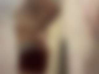 Live cam show with CristieGordils - College on Milfs Live