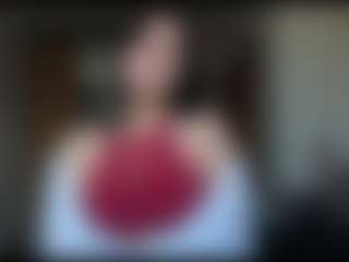 Julia's Live Sex Cam Show