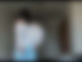 Julia's Live Sex Cam Show