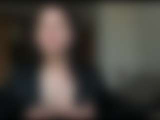 Julia's Live Sex Cam Show
