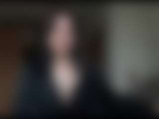 Julia's Live Sex Cam Show